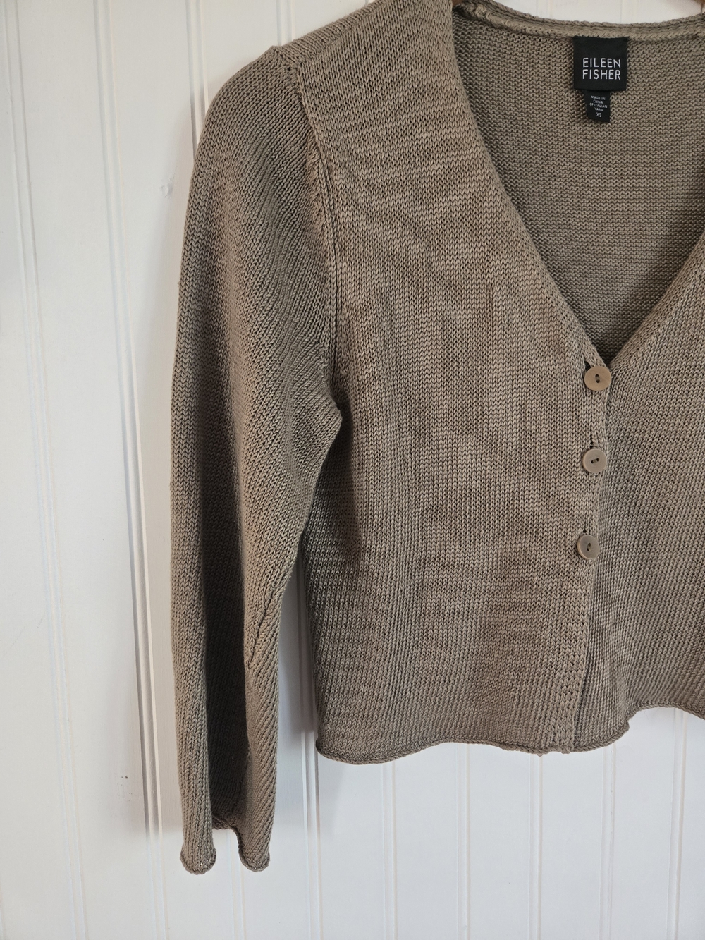 Eileen Fisher Linen Knit Taupe V-Neck Button Front Cropped Sweater - Picture 2 of 9